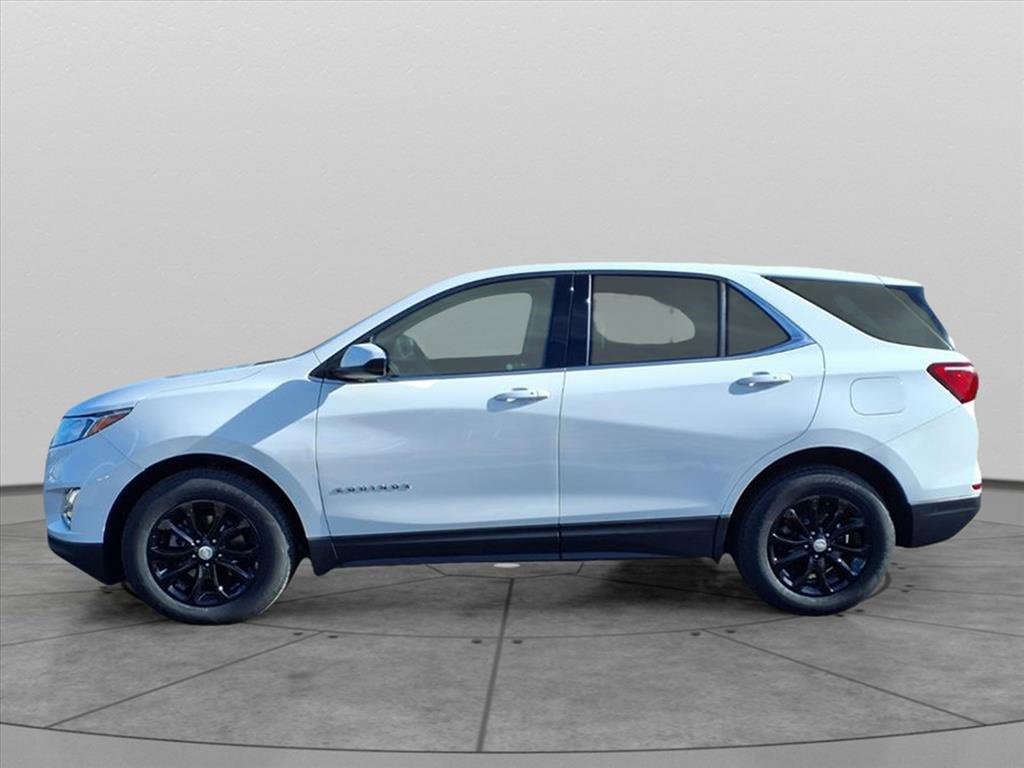 2018 Chevrolet Equinox LT photo 3