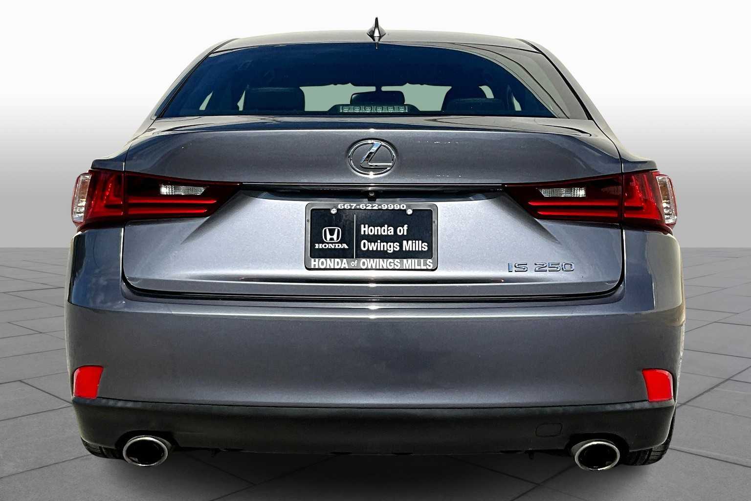 2014 Lexus IS 250 photo 4