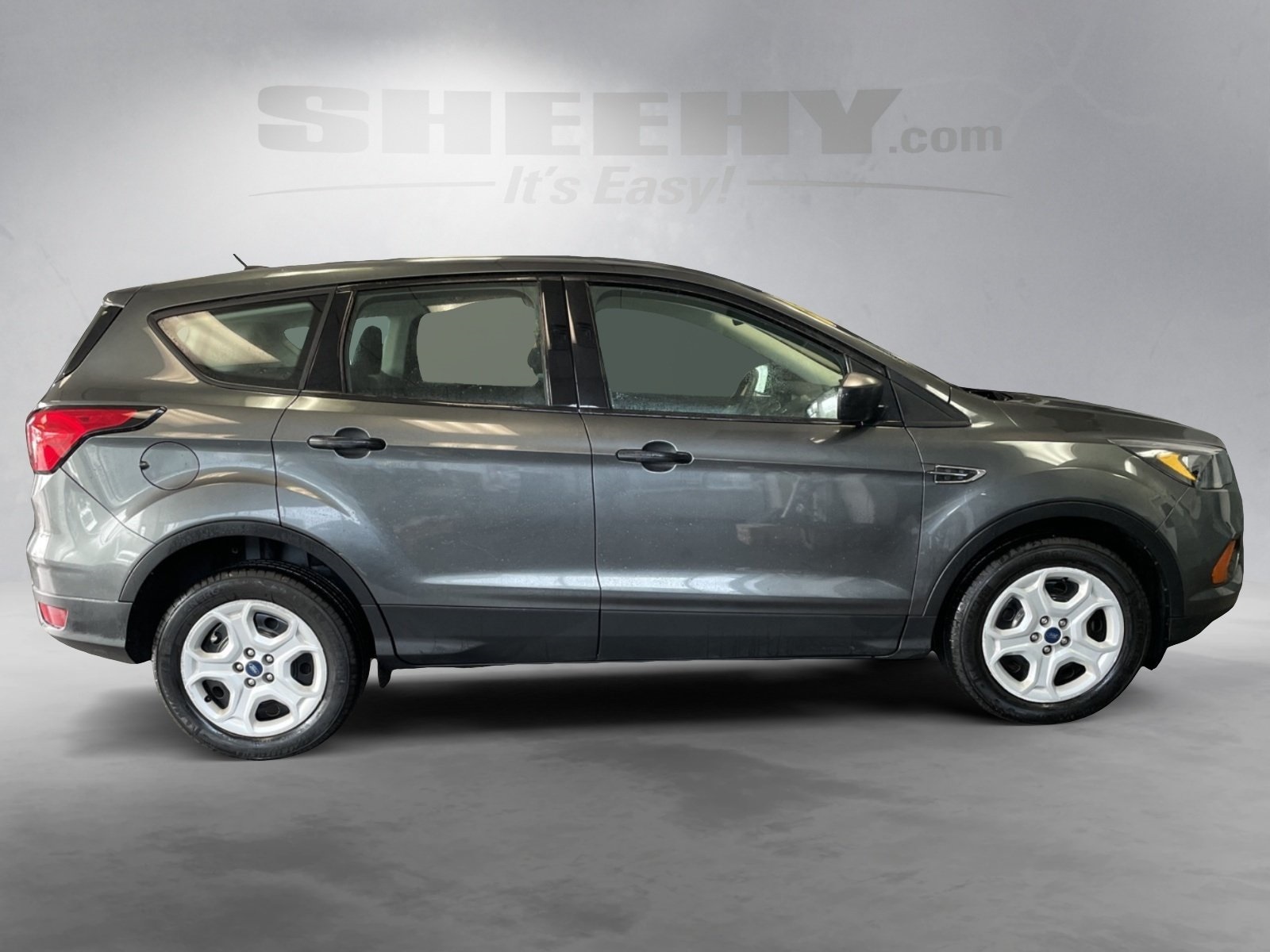 2019 Ford Escape S photo 7