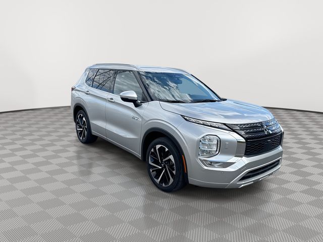 2023 Mitsubishi Outlander PHEV SEL photo 2