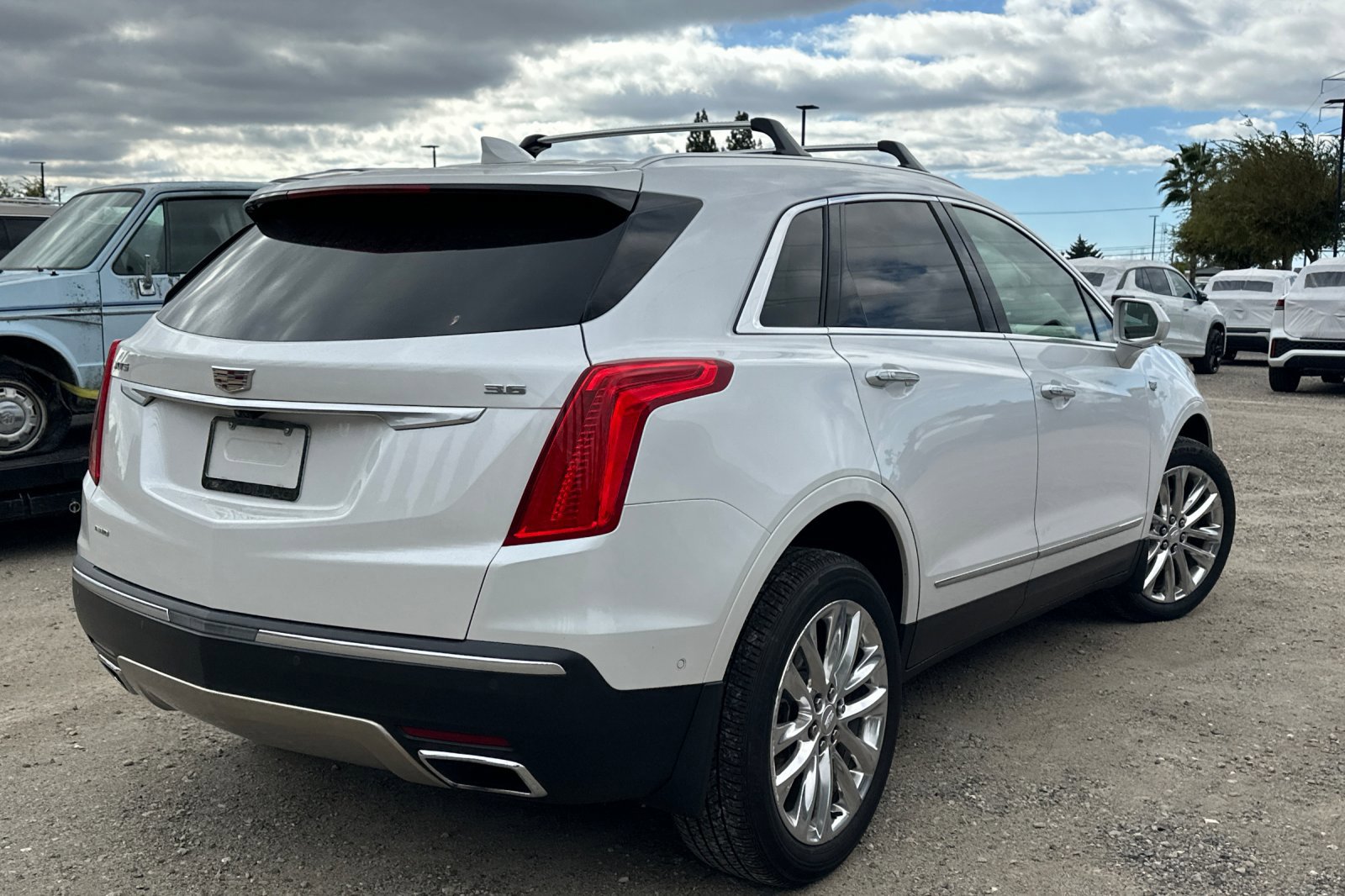 2019 Cadillac XT5 Platinum photo 2