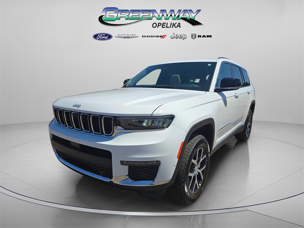 2025 Jeep Grand Cherokee Limited photo 3