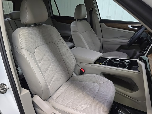 2024 Volkswagen Atlas SE Technology photo 14
