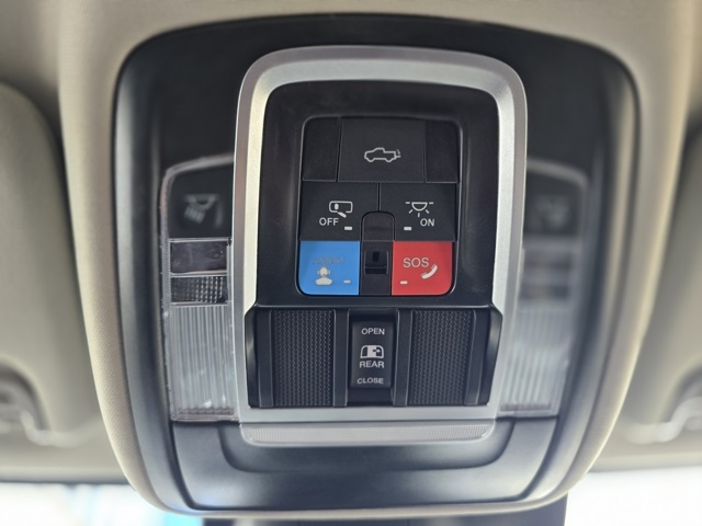 2024 Ram 2500 Laramie photo 28