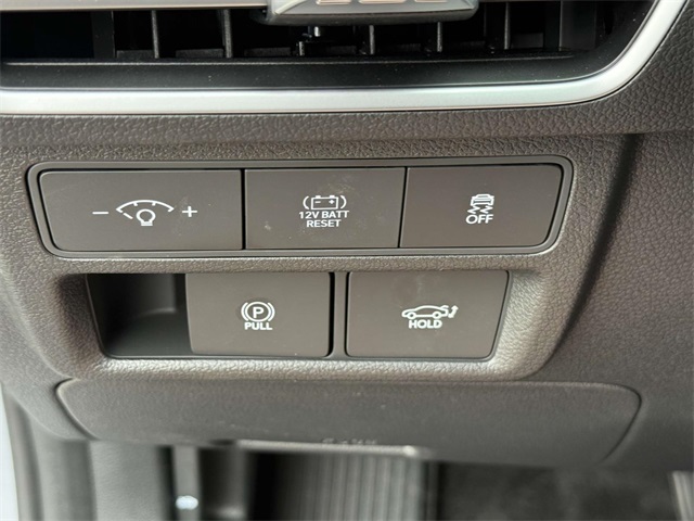 2025 Hyundai Sonata Hybrid Limited photo 12