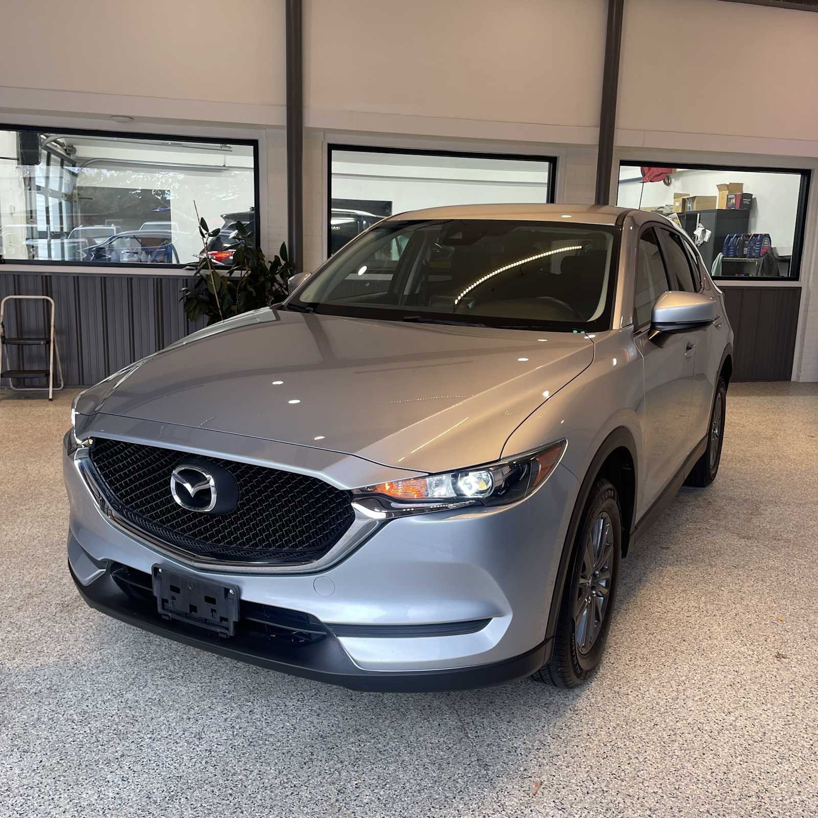 2019 Mazda CX-5 Sport photo 4