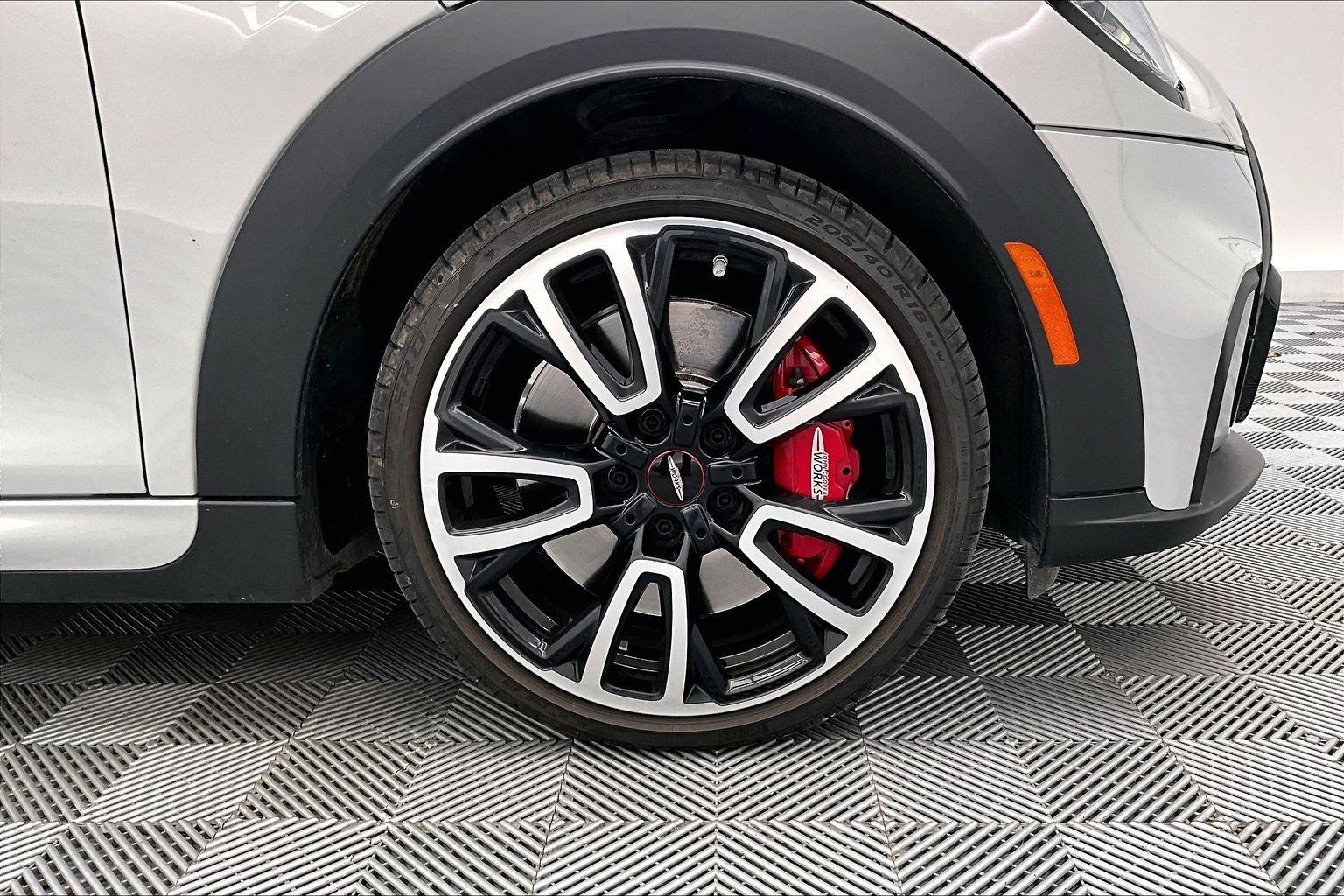 2022 Mini Cooper Convertible Iconic photo 4