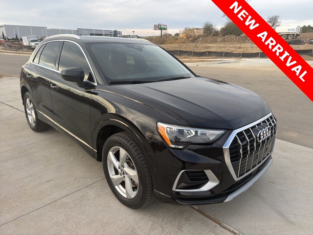 2020 Audi Q3 Premium