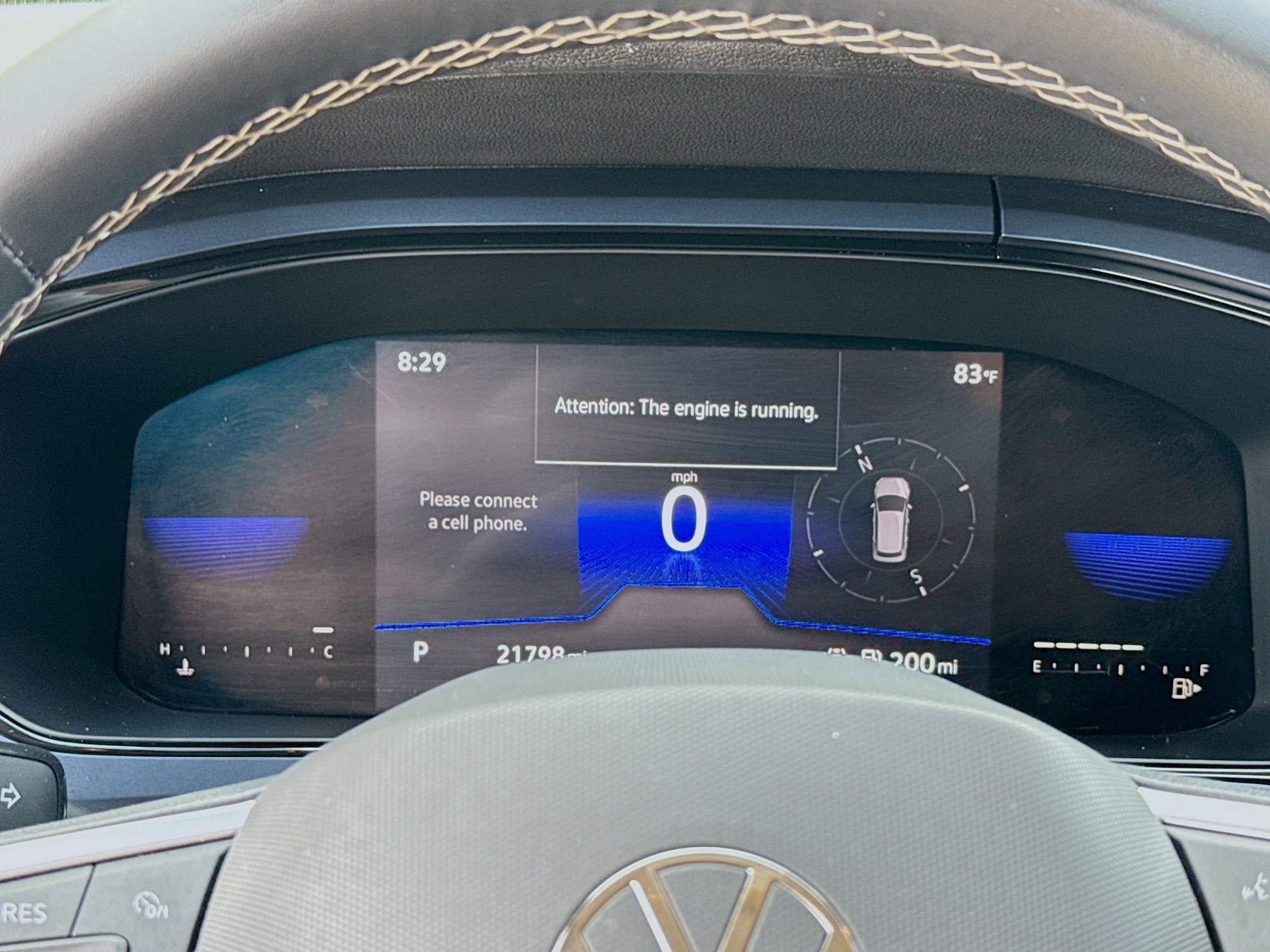 2022 Volkswagen Taos SE photo 3