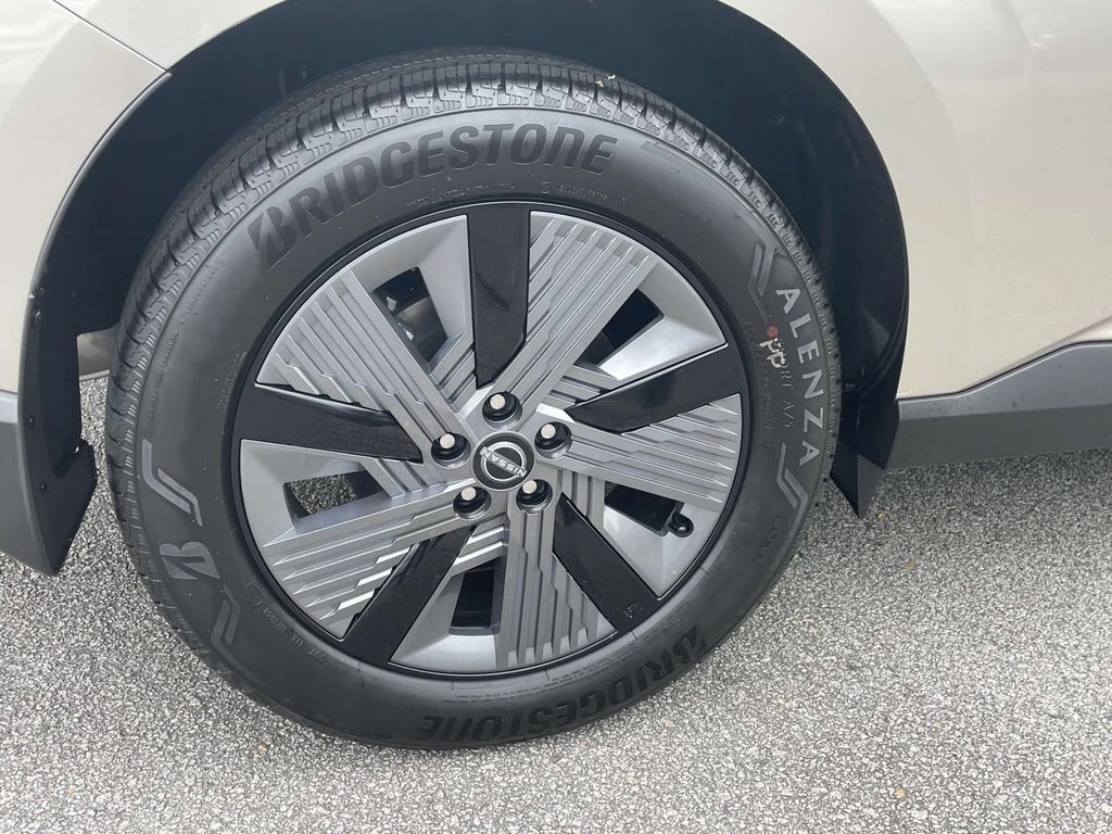2026 Nissan Murano SL photo 4