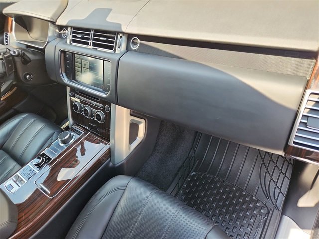 2014 Land Rover Range Rover SuperCharged HSE photo 22
