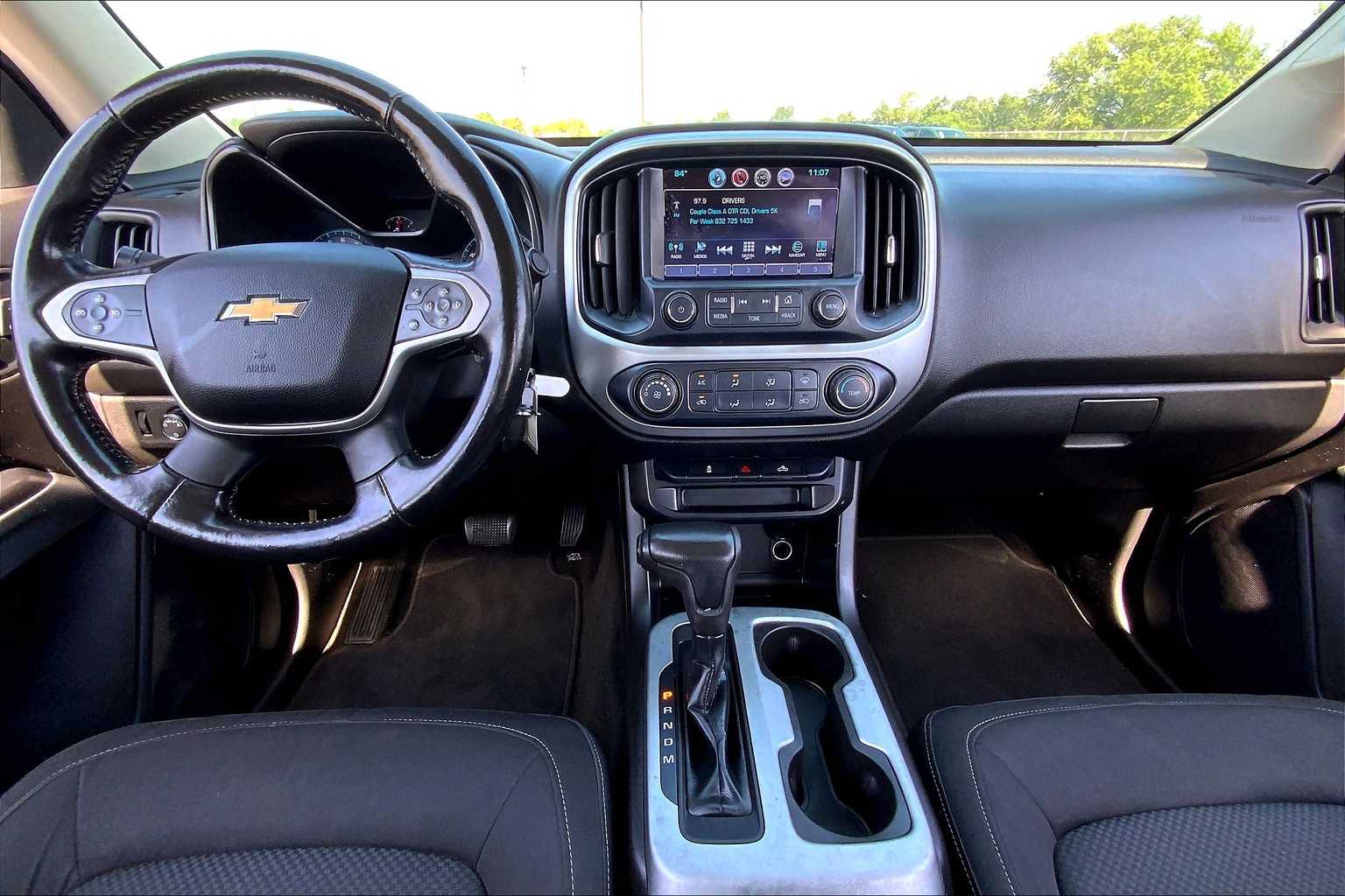 2016 Chevrolet Colorado LT photo 14