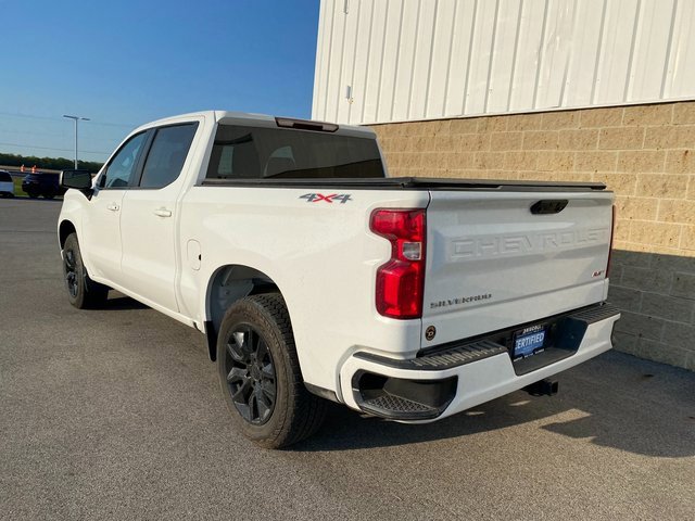 2023 Chevrolet Silverado 1500 RST photo 7