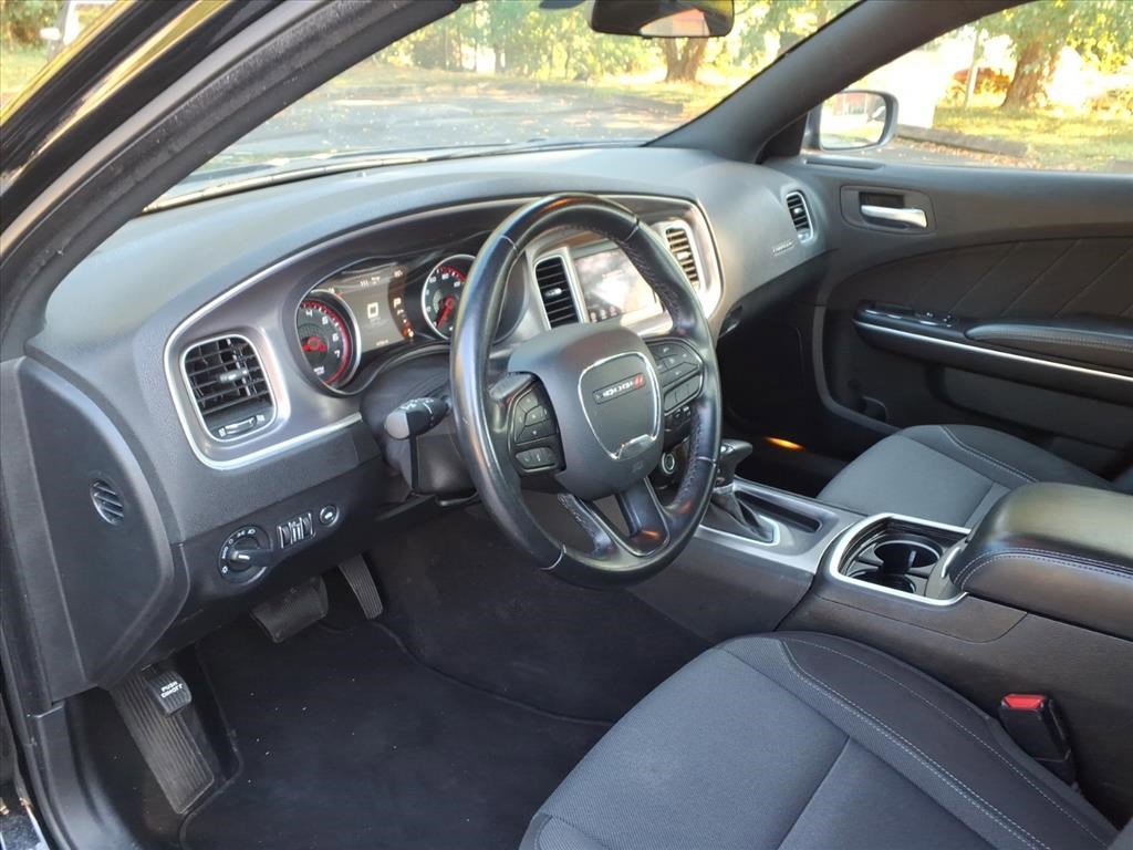 2022 Dodge Charger SXT photo 15