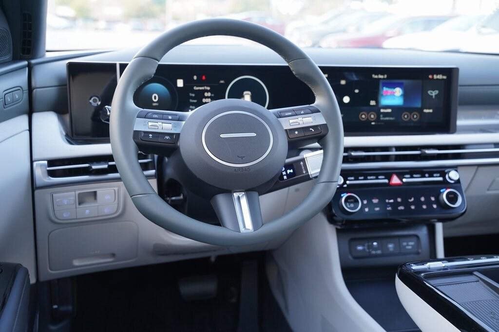 2025 Hyundai Tucson Hybrid Limited photo 14