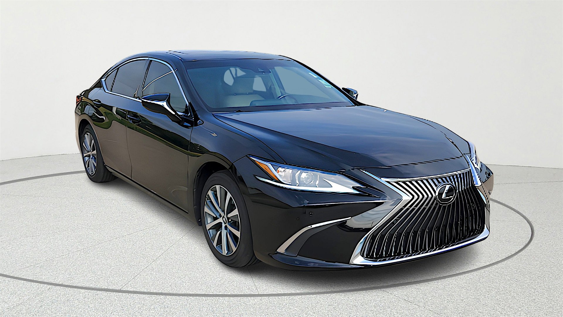 2019 Lexus ES 350's photo