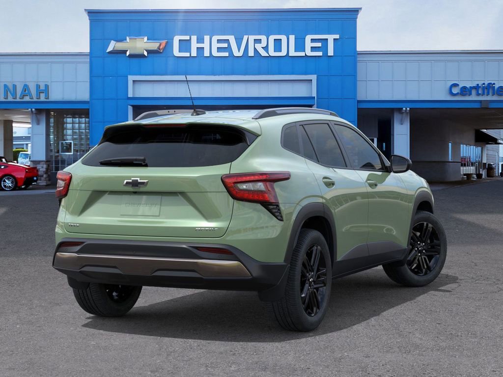 2025 Chevrolet Trax ACTIV photo 2