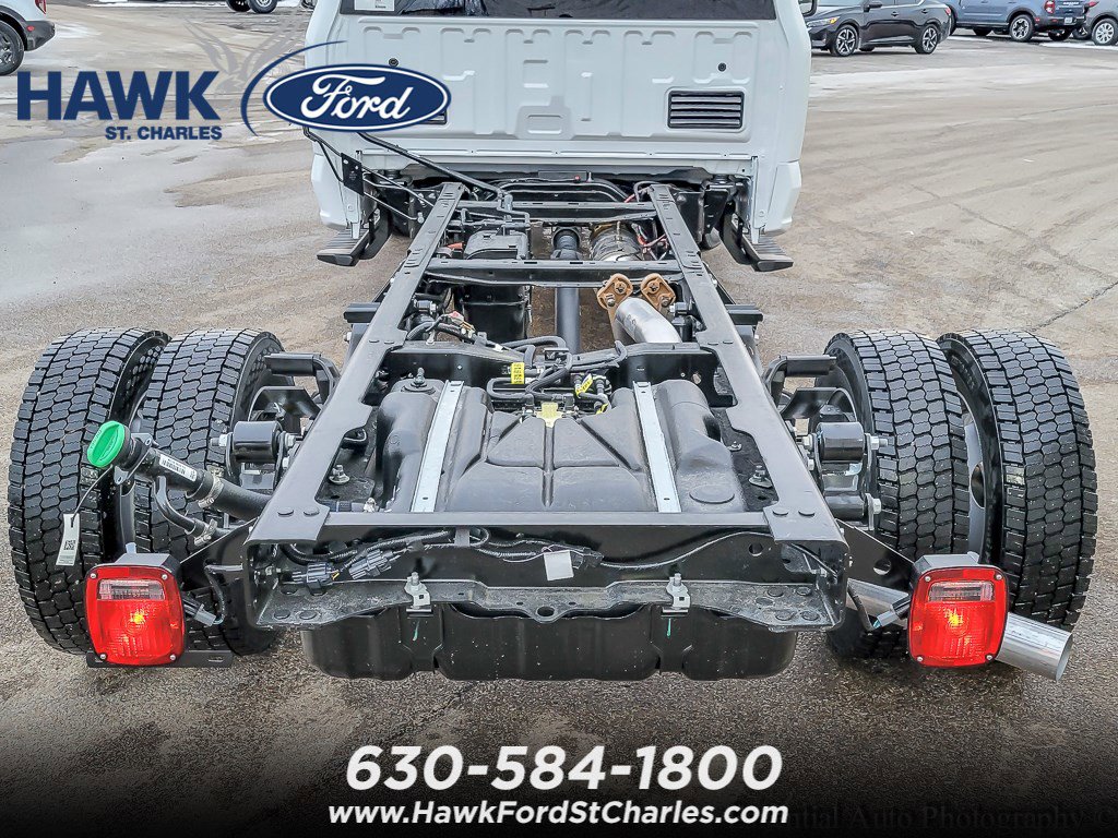 2026 FORD F-550 - Image 4