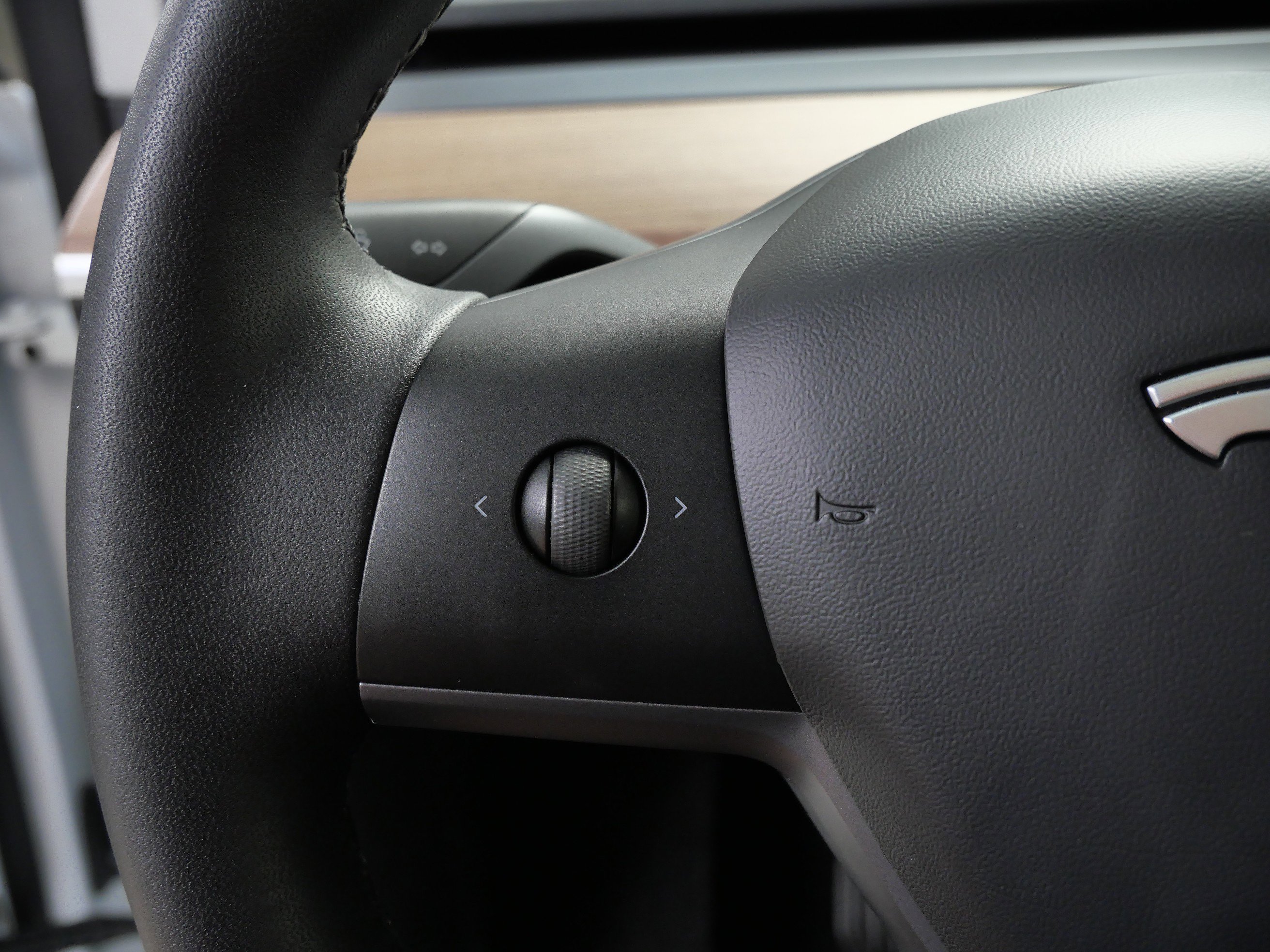 2021 Tesla Model Y Long Range photo 24