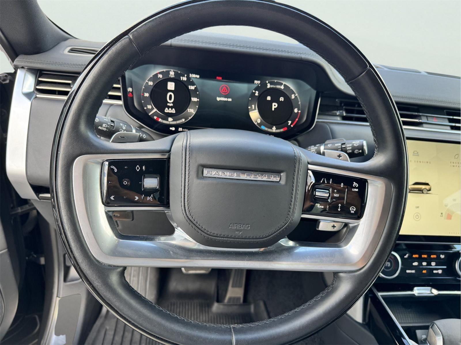 2023 Land Rover Range Rover SE photo 35