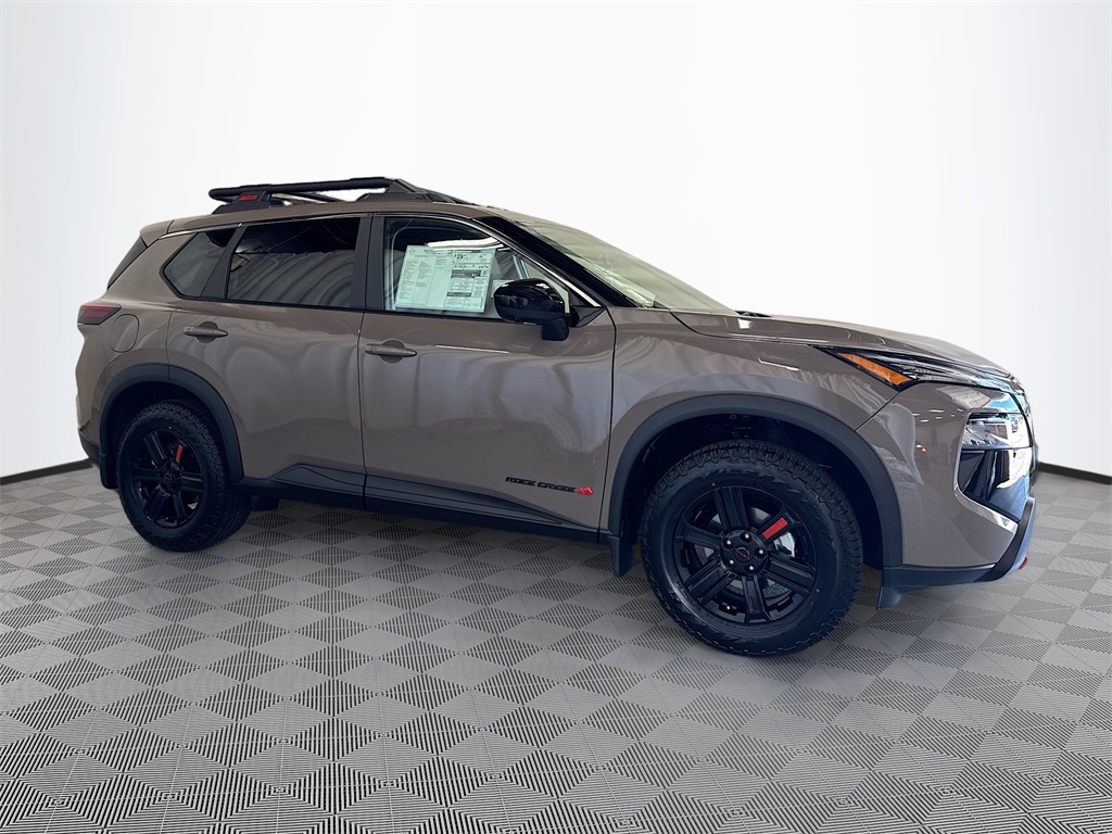 2026 Nissan Rogue SV photo 4