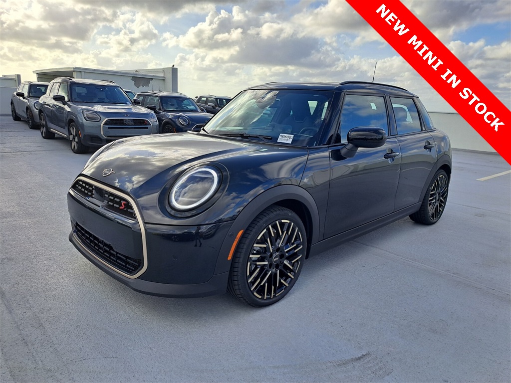 2025 Mini Cooper 4 Door Hardtop Signature photo 7