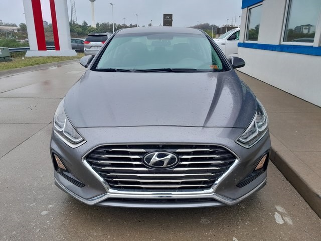 2019 Hyundai Sonata SE photo 4