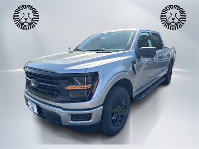 2025 Ford F-150 XLT's photo