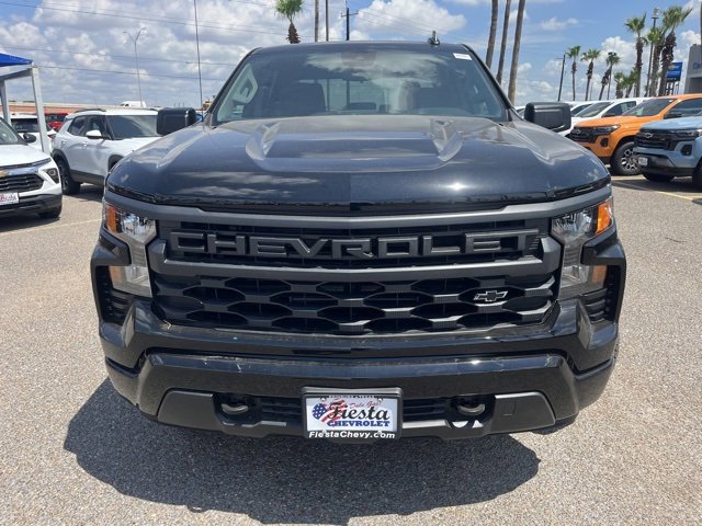2026 Chevrolet Silverado 1500 Custom photo 2