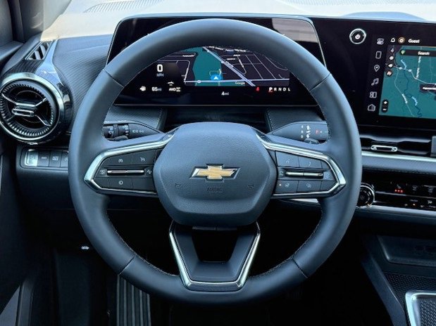 2026 Chevrolet Equinox LT photo 24