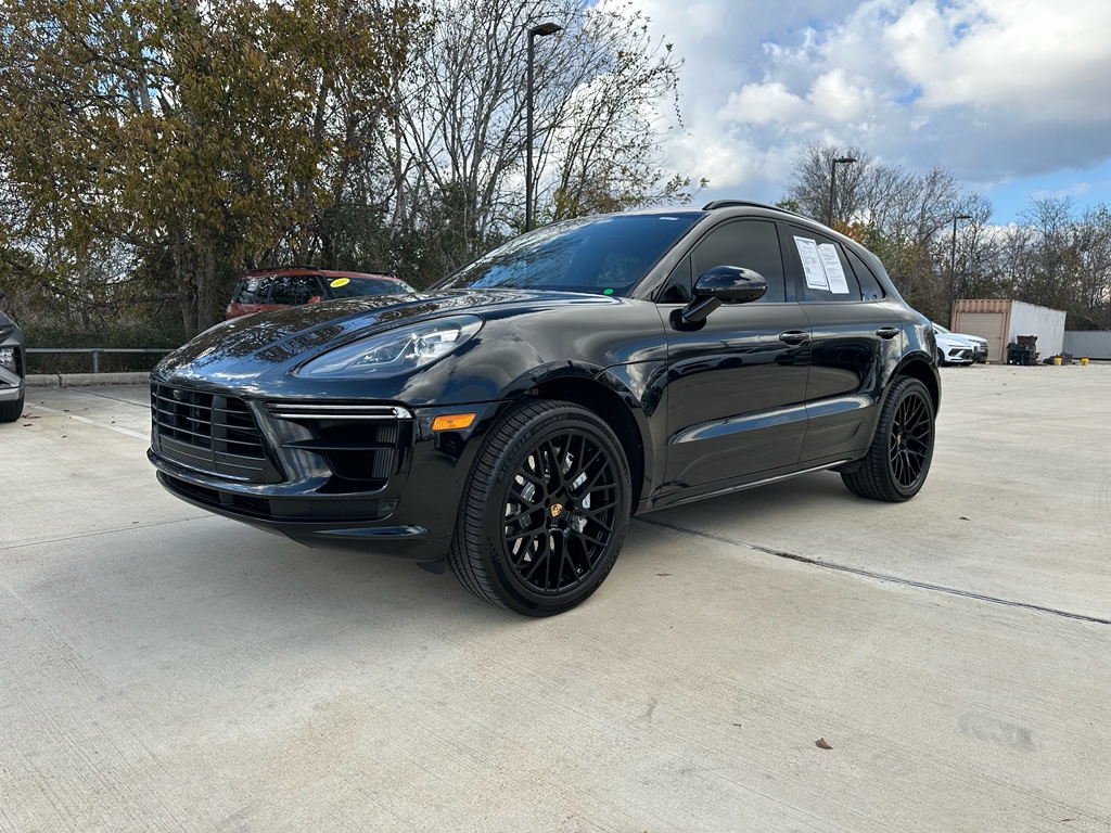 2020 Porsche Macan Turbo's photo