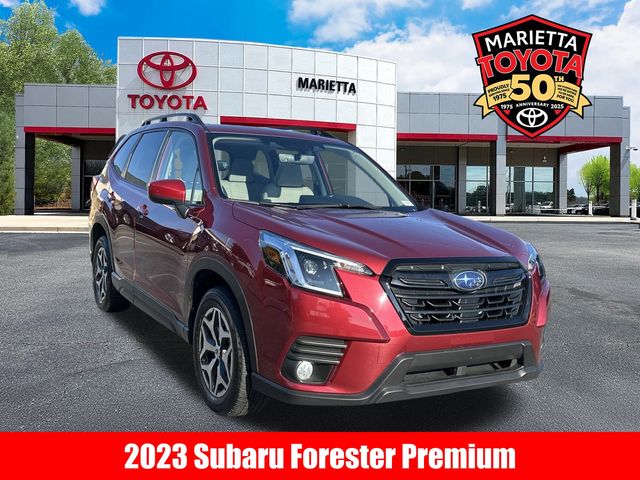 2023 Subaru Forester Premium's photo