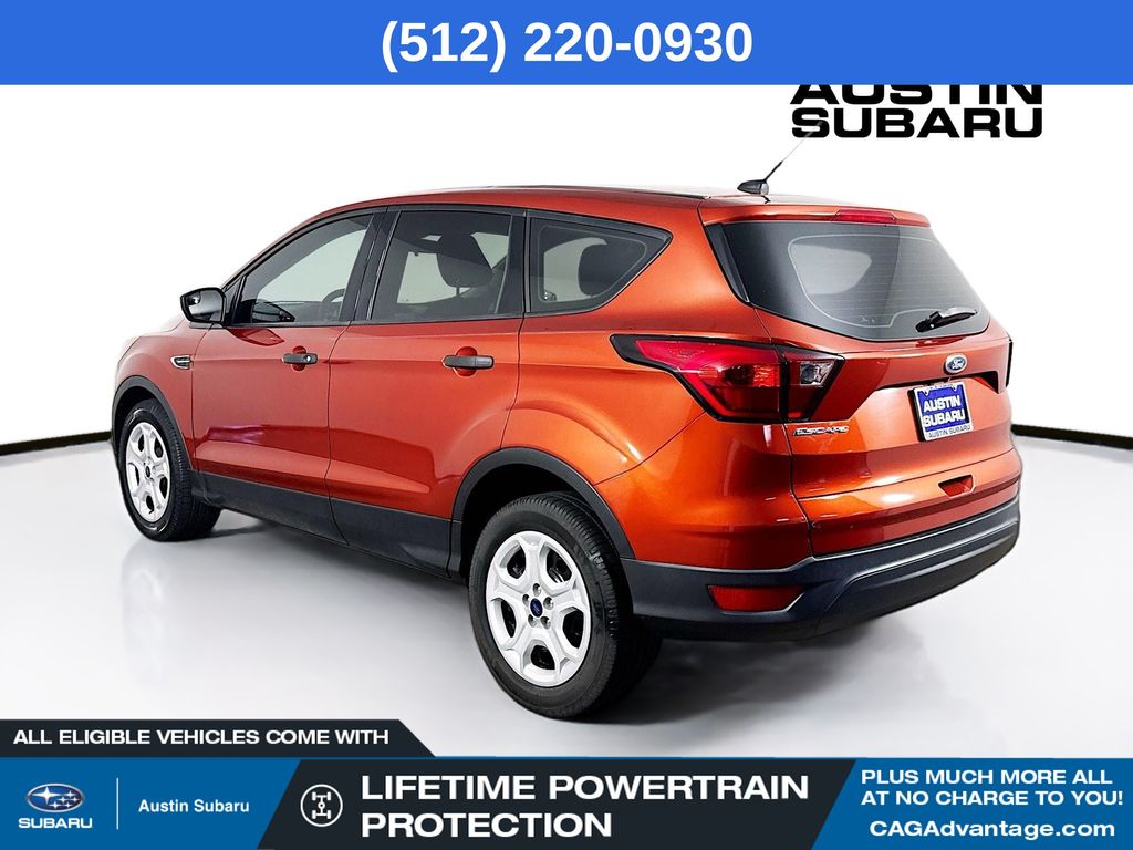2019 Ford Escape S photo 5