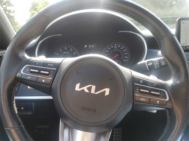 2022 Kia Stinger GT-Line photo 10
