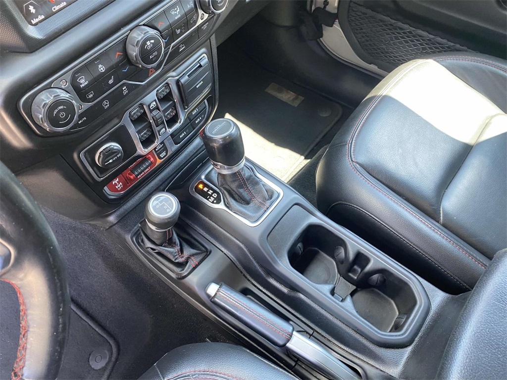 2020 Jeep Gladiator Rubicon photo 19