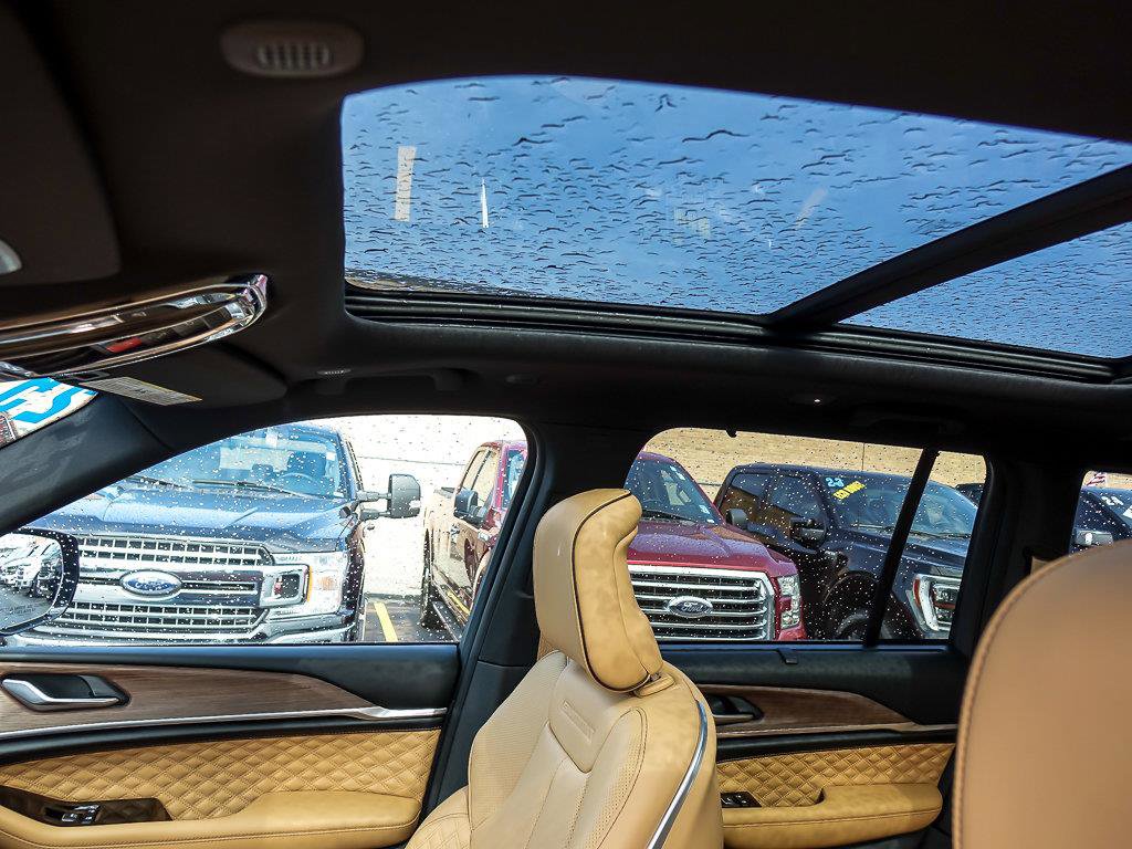 2025 JEEP GRAND CHEROKEE - Image 13