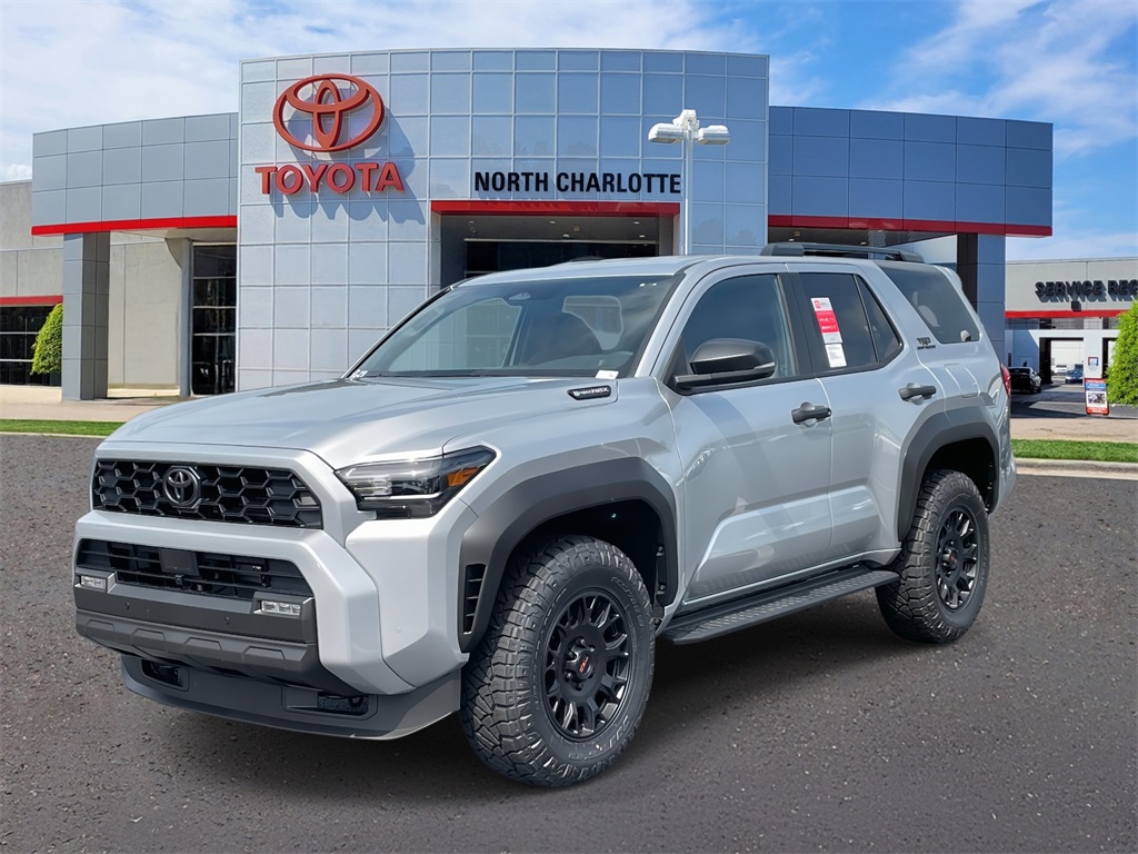 2025 Toyota 4Runner TRD Off-Road photo 3