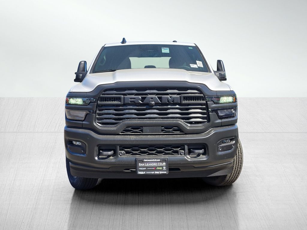2025 Ram 2500 Tradesman photo 2