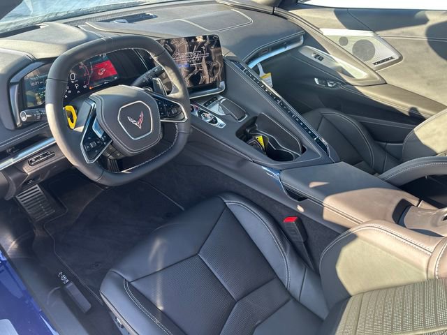 2025 Chevrolet Corvette Stingray 2LT photo 13