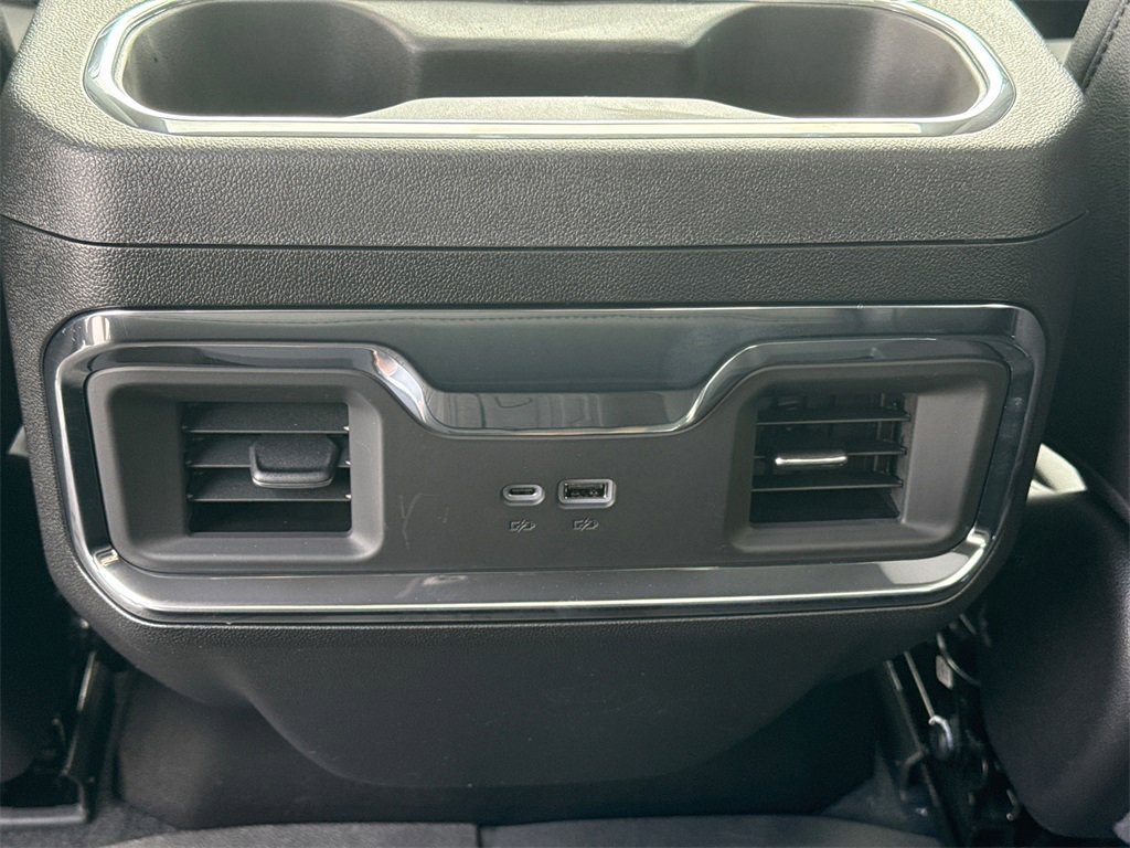 2026 Gmc Sierra 1500 Elevation photo 32