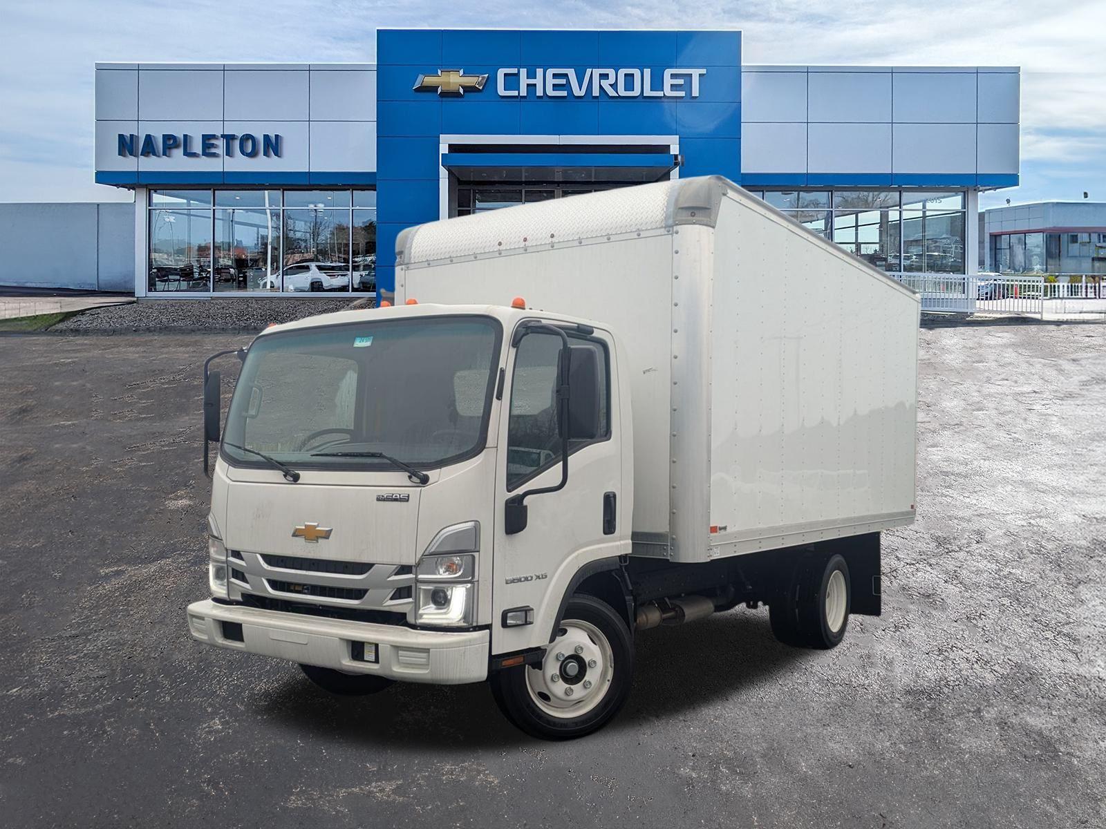 New 2024 Chevrolet Low Cab Forward 5500 XG H72's photo
