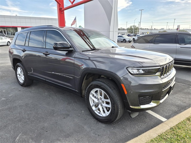 2022 Jeep Grand Cherokee L Laredo's photo