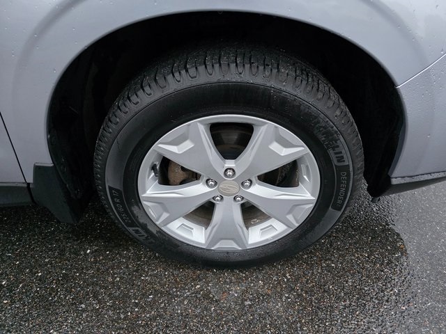 2016 Subaru Forester 2.5i photo 6