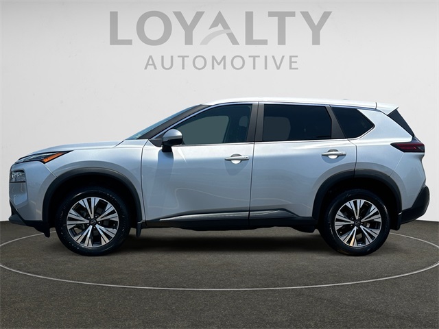 2023 Nissan Rogue SV photo 2