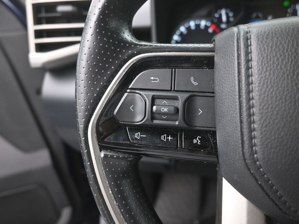 2023 Toyota Tundra SR5 photo 3