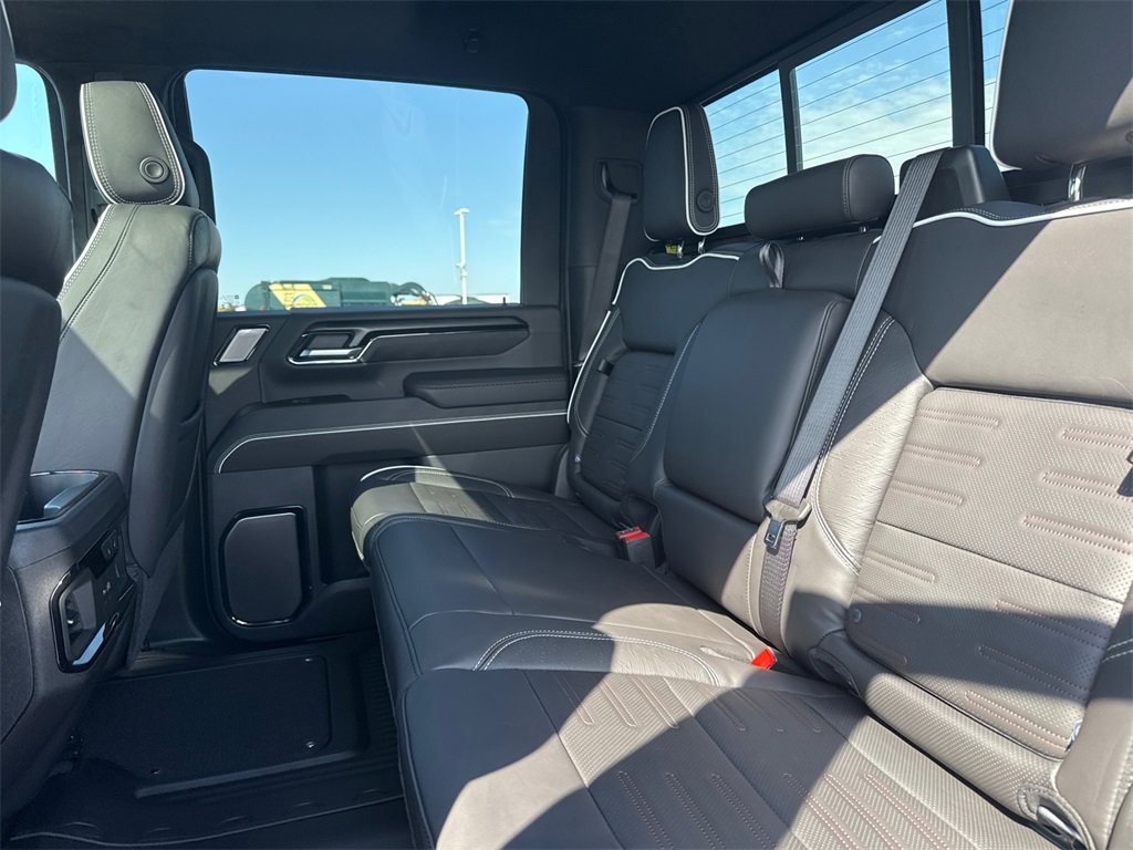 2026 Gmc Sierra 2500 HD AT4X photo 32