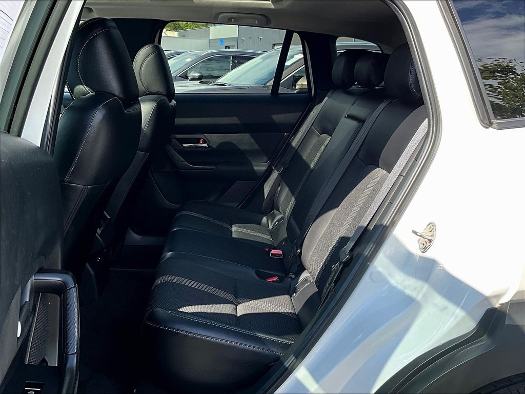 2023 Mazda CX-50 2.5 Preferred Plus photo 22