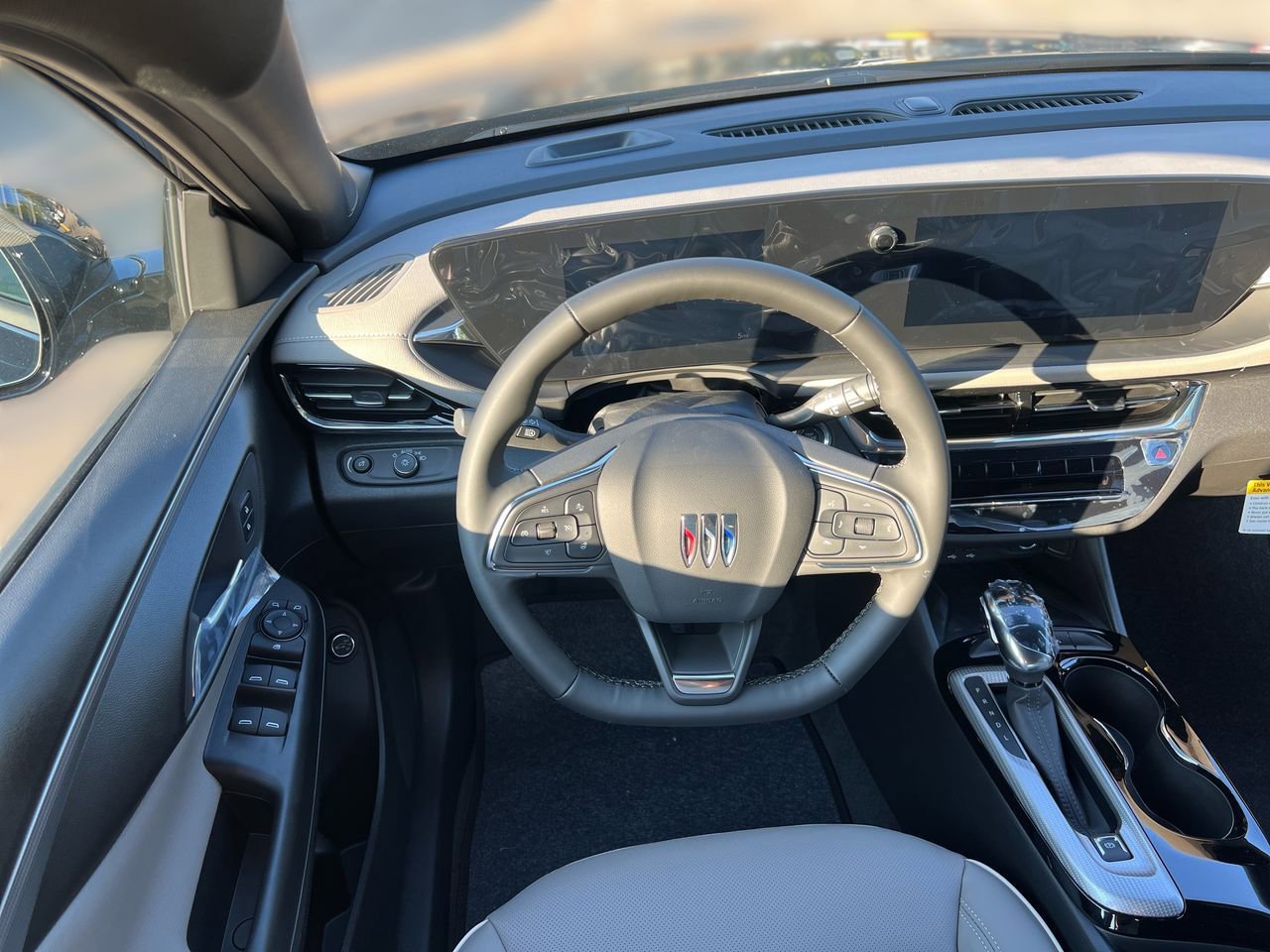 2026 Buick Envista Avenir photo 9