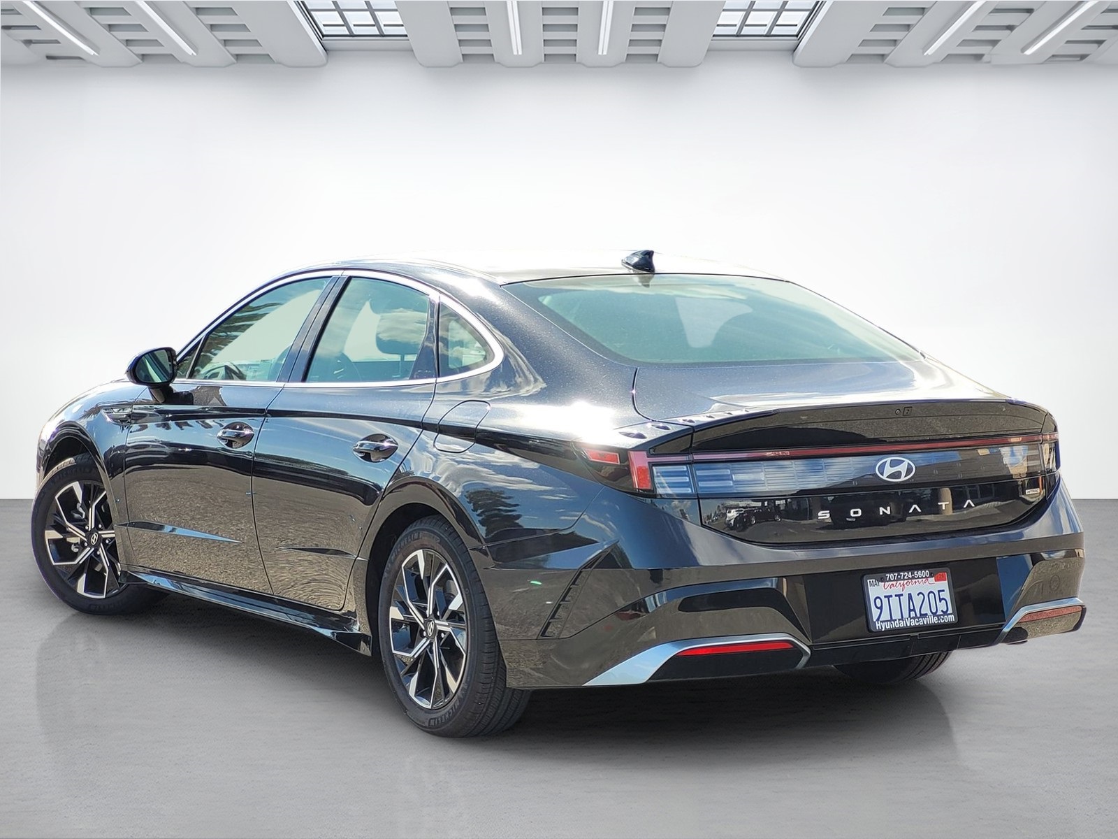 2025 Hyundai Sonata SEL photo 4