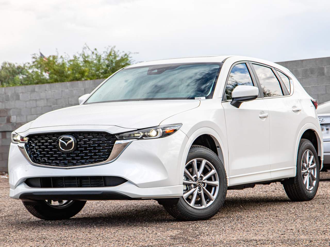 2025 Mazda CX-5 S Select Package's photo